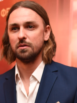 Артем Иванов