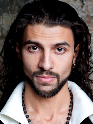 Артур Богданов