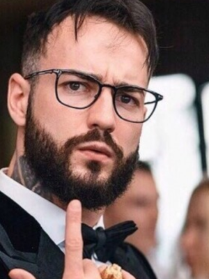 Блогер Афоня