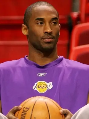 Как легендарный баскетболист Коби Брайант стал суперзвездой