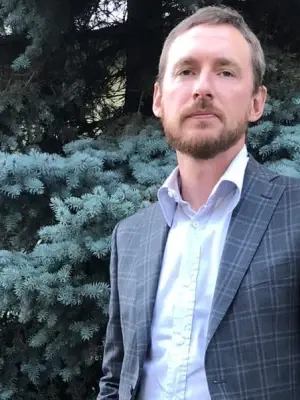 Роман Садырбаев