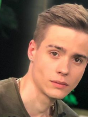 Максим Колесников