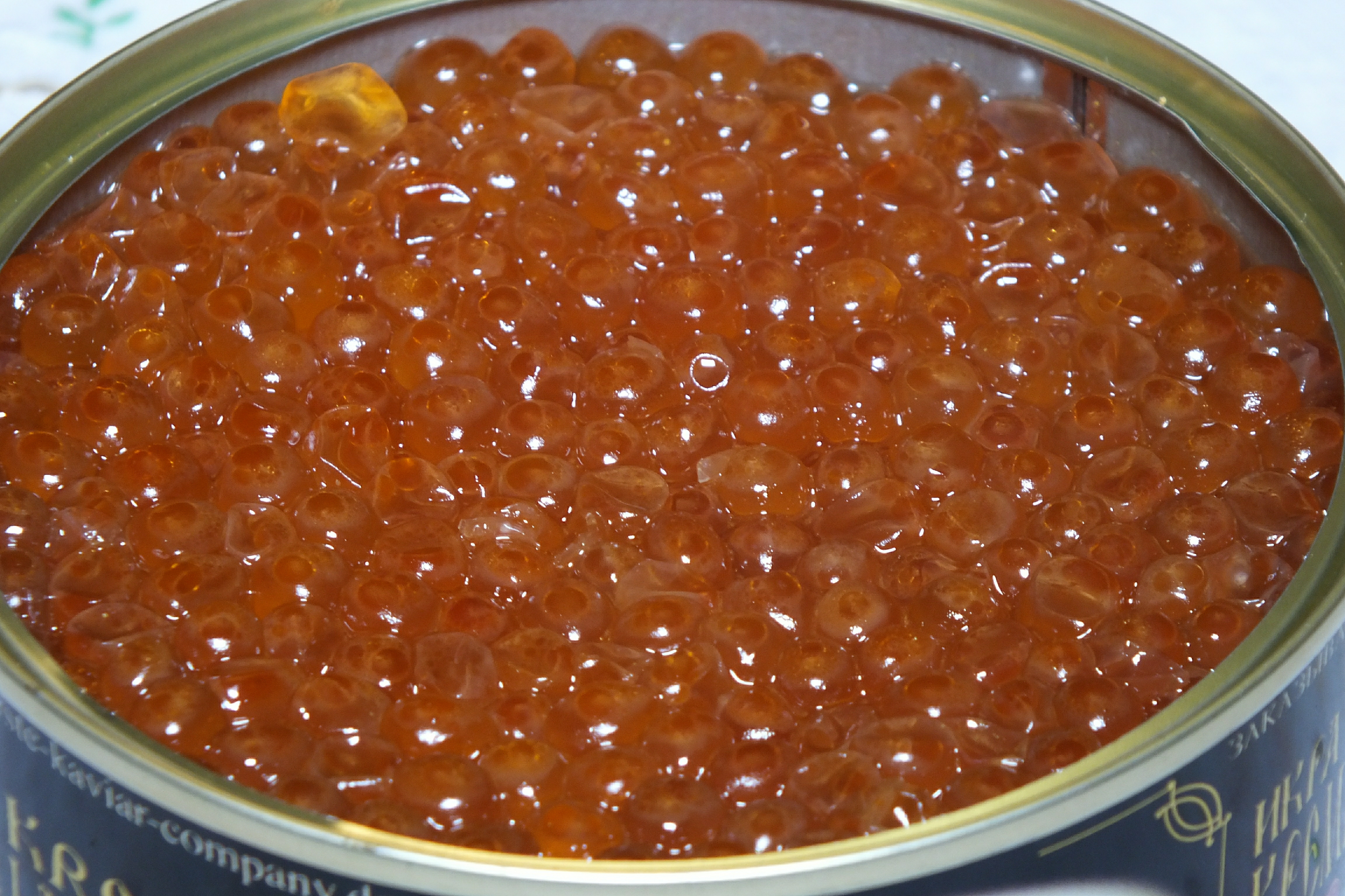 Настоящая икра. Красная икра чавыча. Поделки икры. Красная икра ненастоящая. Красная икра.