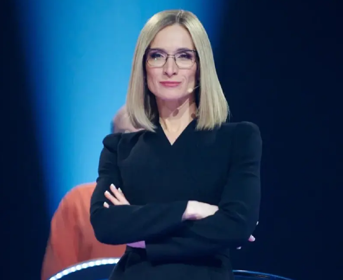 Бөксесі дірілдеп тұрды