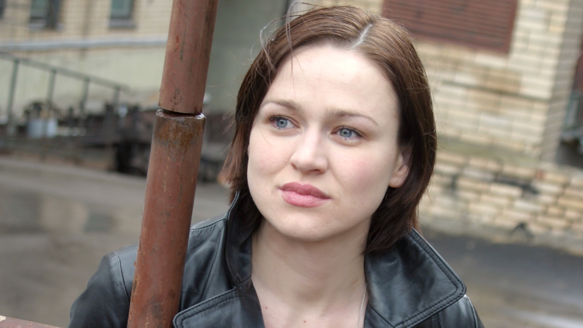 Mishel Mercier pornosi hech qanday murakkab narsa emas Murzhskoy Dik haqida slayd-shou